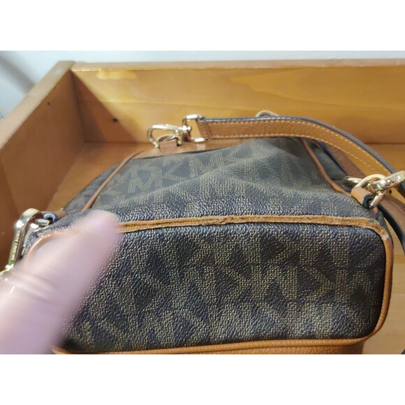 Michael Kors Rhea Mini Backpack Purse Brown Gold Square Studs Read! - Picture 11 of 15